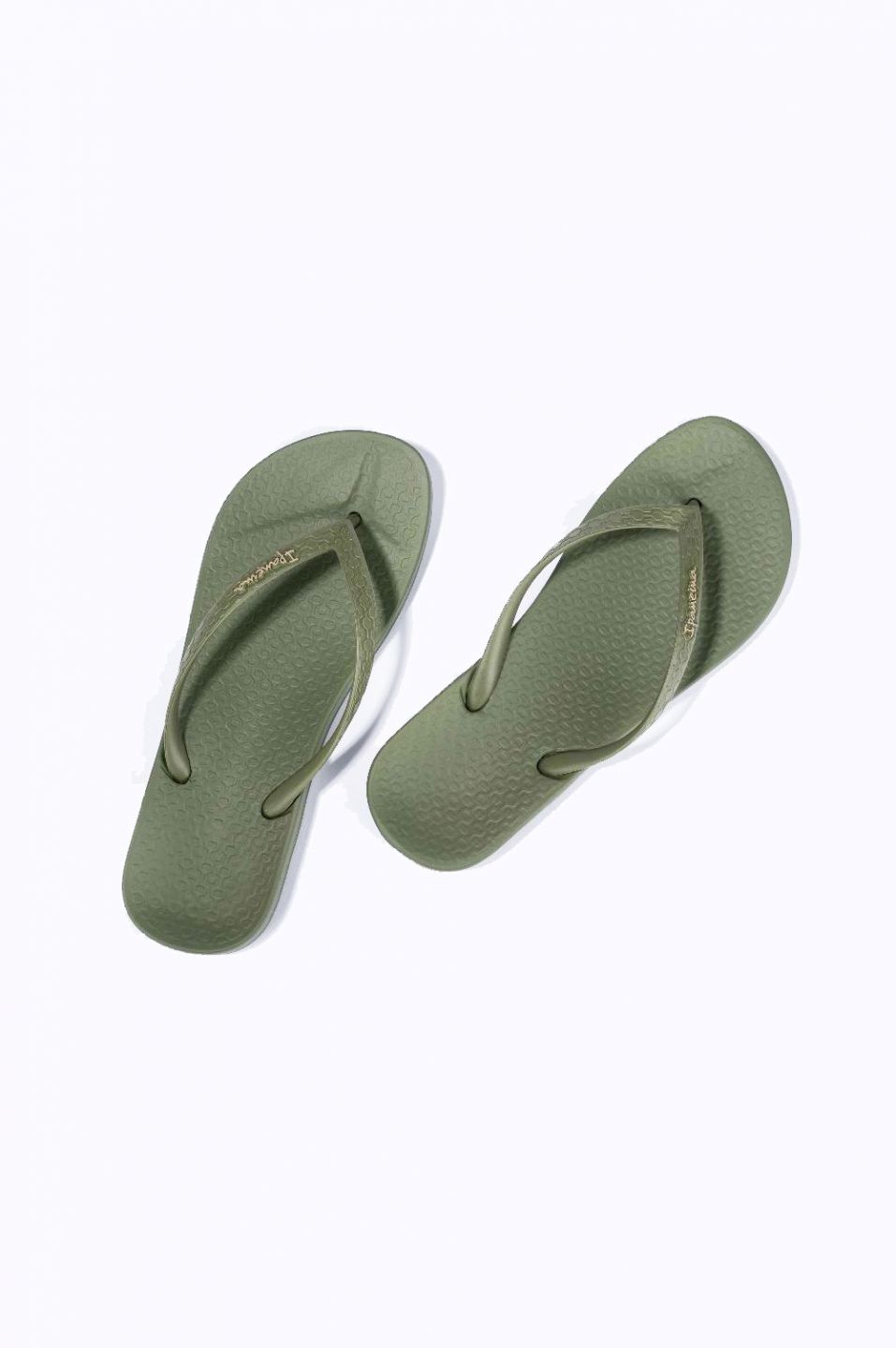 Ipanema Children Slippers, Sole Type: PU at Rs 50/pair in Mumbai | ID:  23023189630