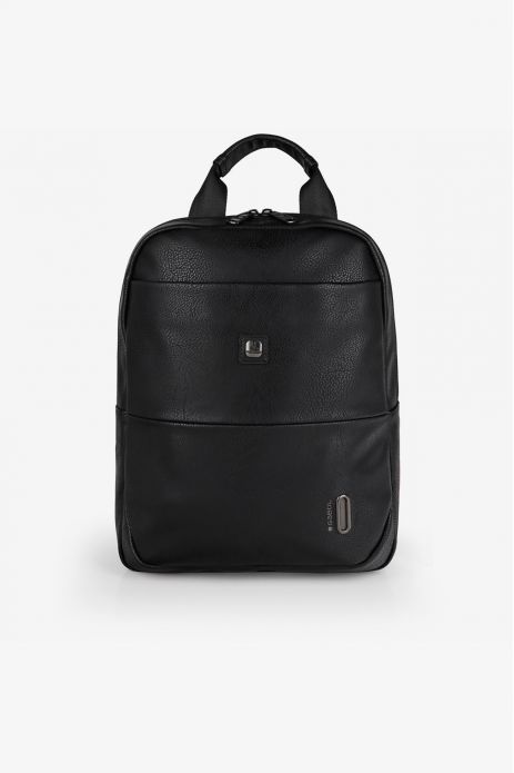 MOCHILA DETALLE FRONTAL
