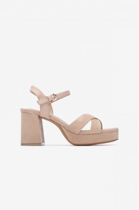 SANDALIA TACÓN TIRAS CRUZADAS