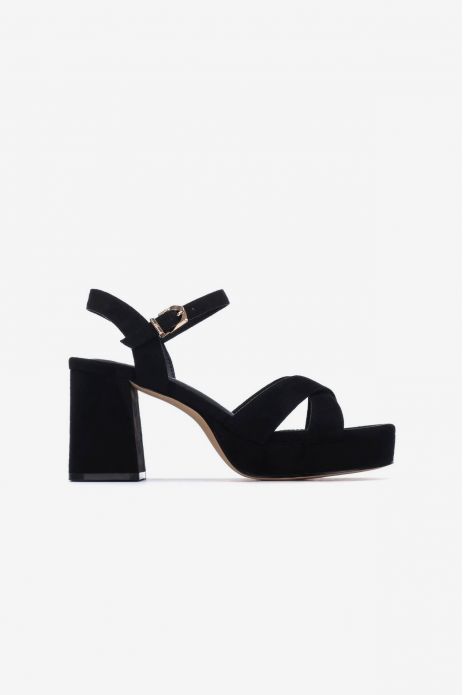 SANDALIA TACÓN TIRAS CRUZADAS