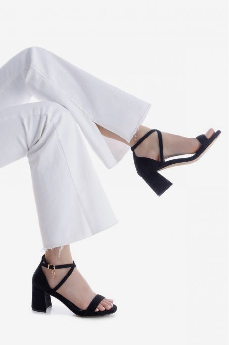 SANDALIA TACÓN PALA PULSERA