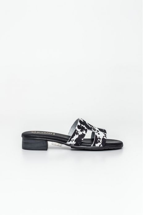 SANDALIA TACÓN PALA PIEL...