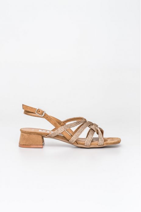 SANDALIA TACÓN TRENZADA