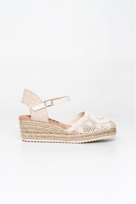 SANDALIA CUÑA YUTE GANCHILLO