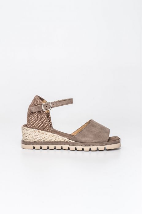 SANDALIA PIEL SERRAJE CUÑA...