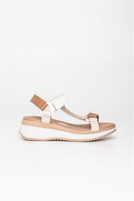 SANDALIA CUÑA PIEL VELCRO...