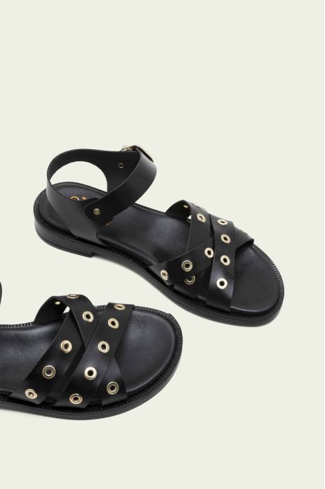 SANDALIA PIEL TIRAS REMACHES