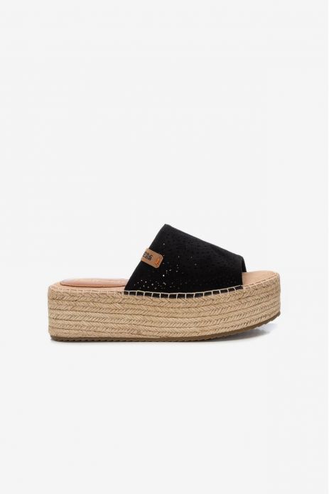 SANDALIA PLATAFORMA PISO YUTE