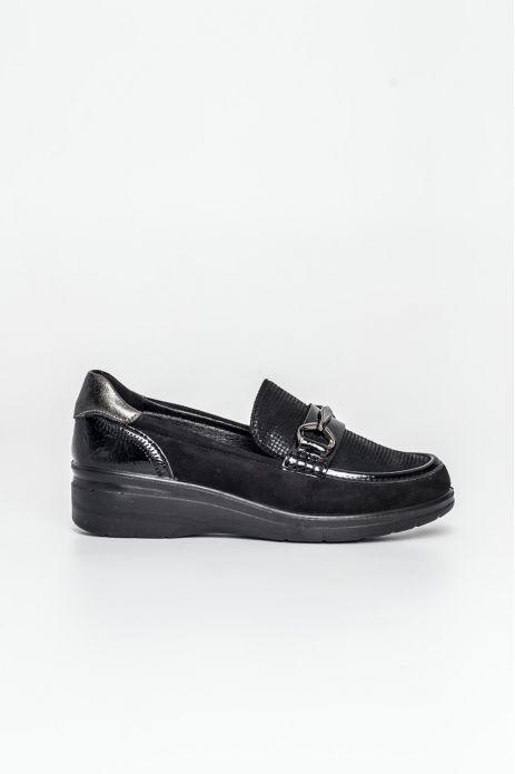 MOCASÍN COMBINADO ADORNO METAL