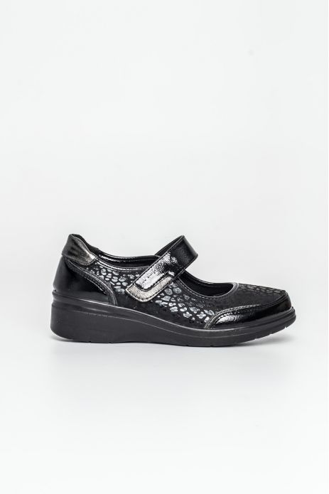 MERCEDITA VELCRO ANIMAL PRINT