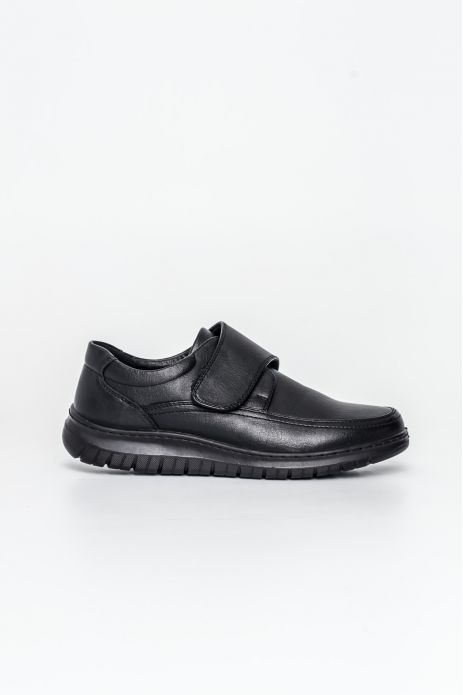 ZAPATO CON CIERRE VELCRO