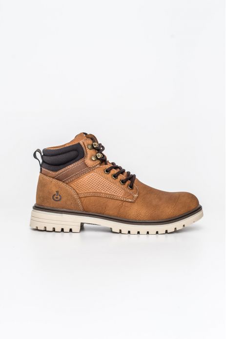 BOTA DE MONTAÑA URBANA
