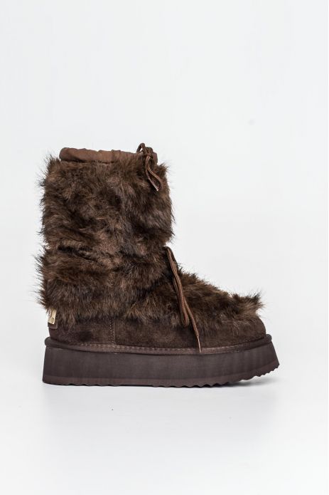 BOTA PELO SUELA GRUESA MOKA